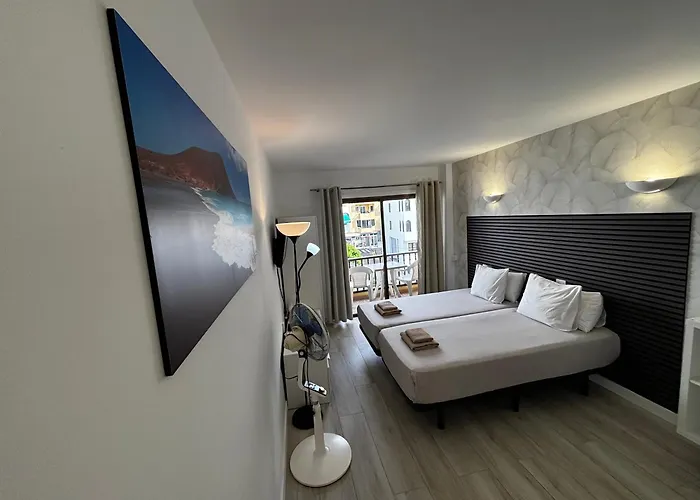 Cozy In Cristianos Free Wifi Appartement